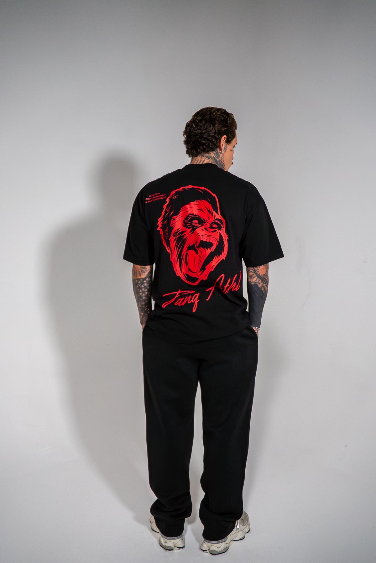 Classic Gorilla Tee Black/Red