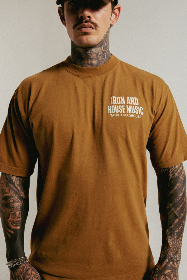 I.H.M. Tee Brass