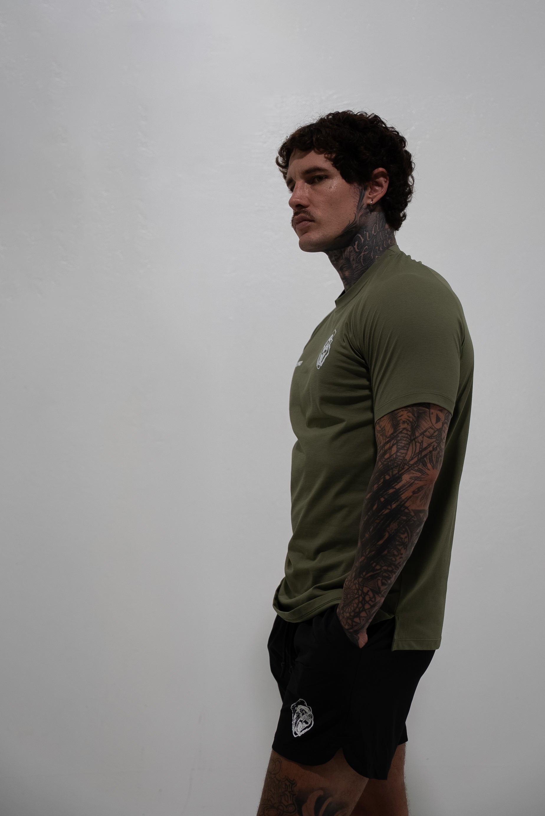 TANQ PRO PERFORMANCE TEE OLIVE GREEN