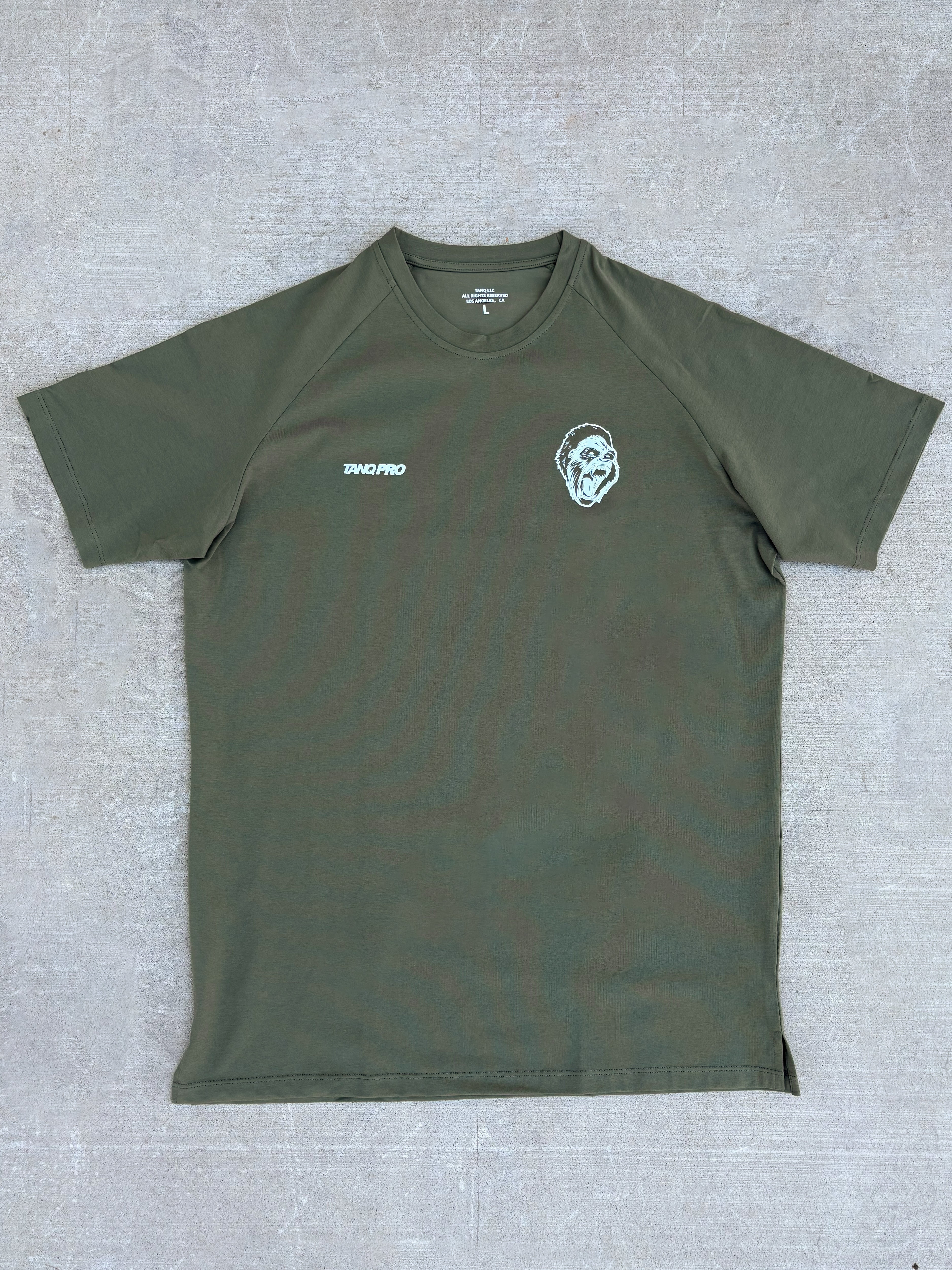 TANQ PRO PERFORMANCE TEE OLIVE GREEN
