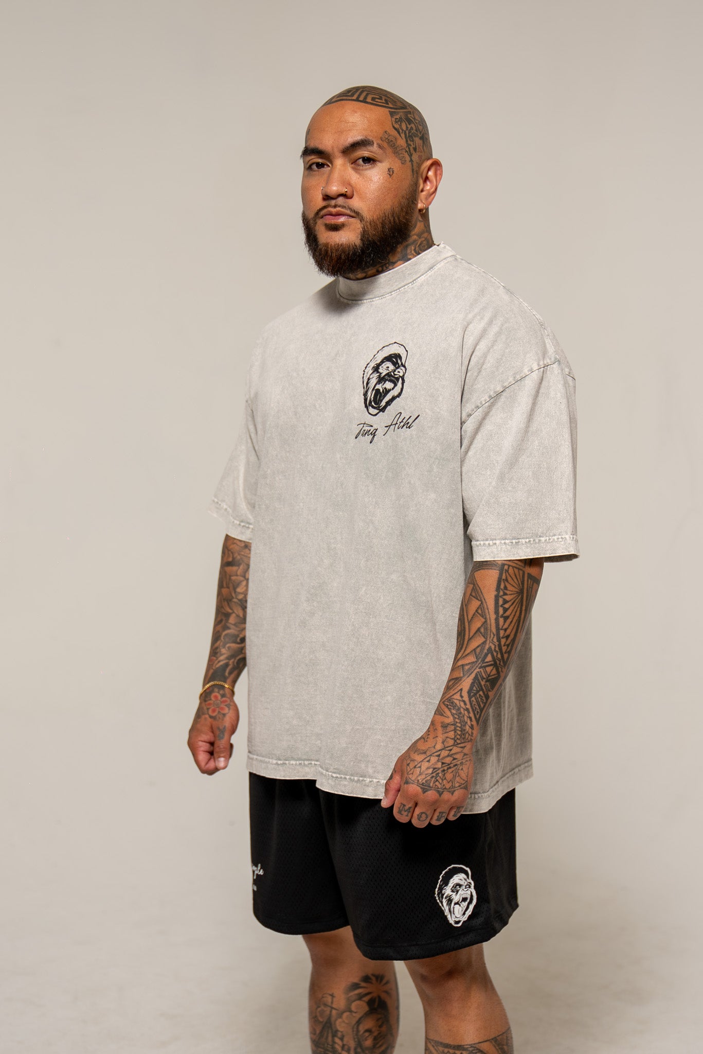 Classic Gorilla Head Tee Limestone Wash/Negative