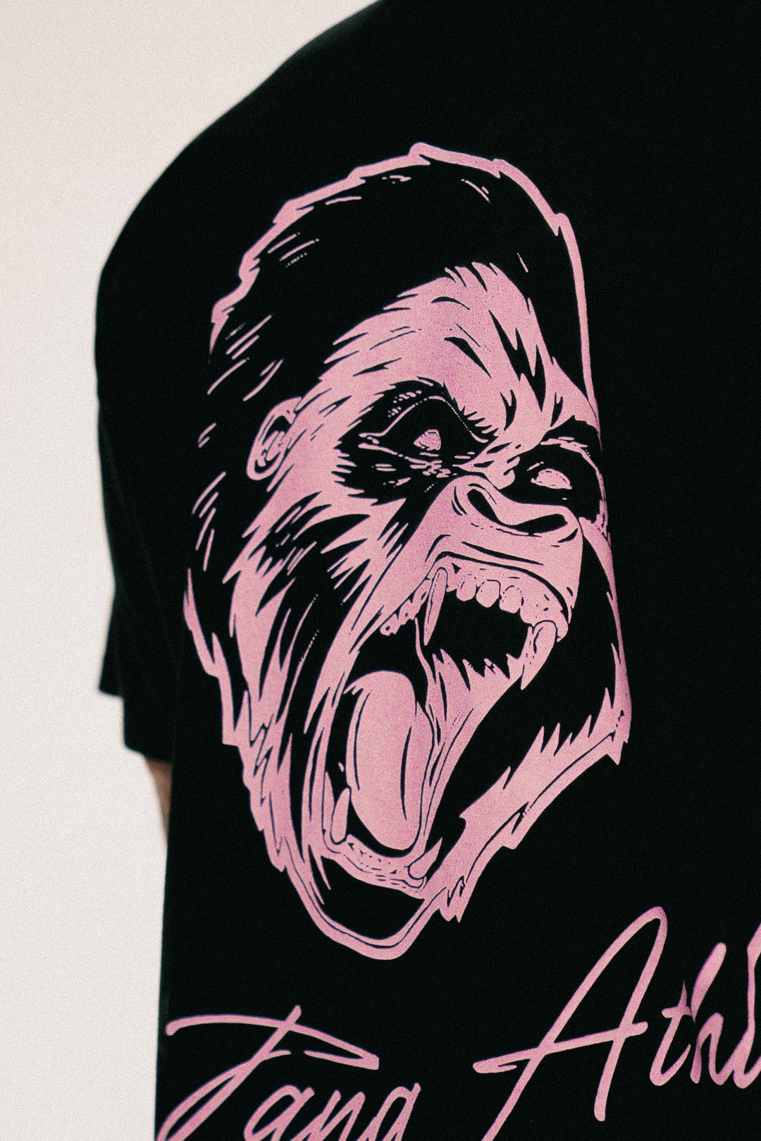 CLASSIC GORILLA TEE BLACK/PINK