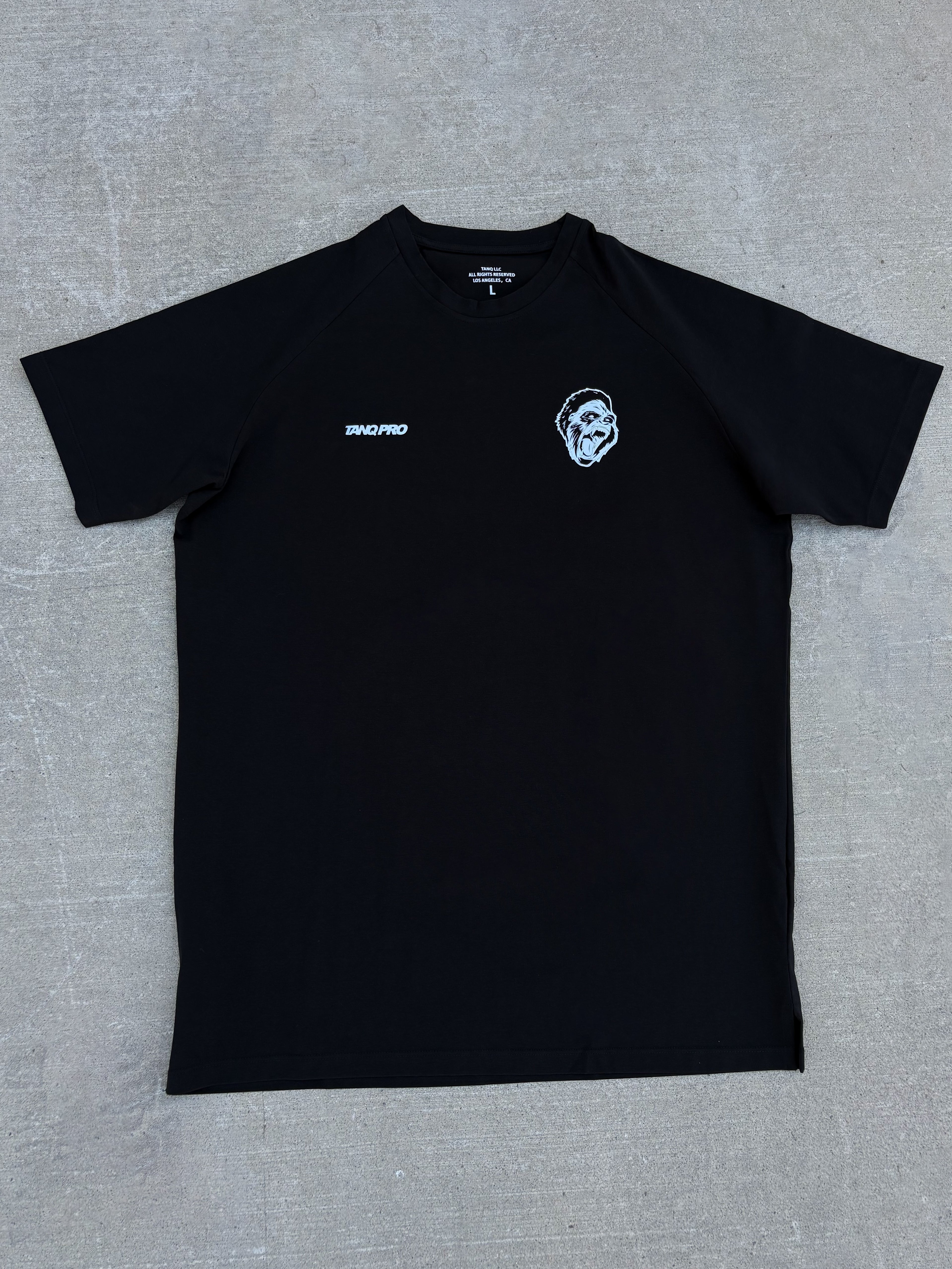 TANQ PRO PERFORMANCE TEE BLACK