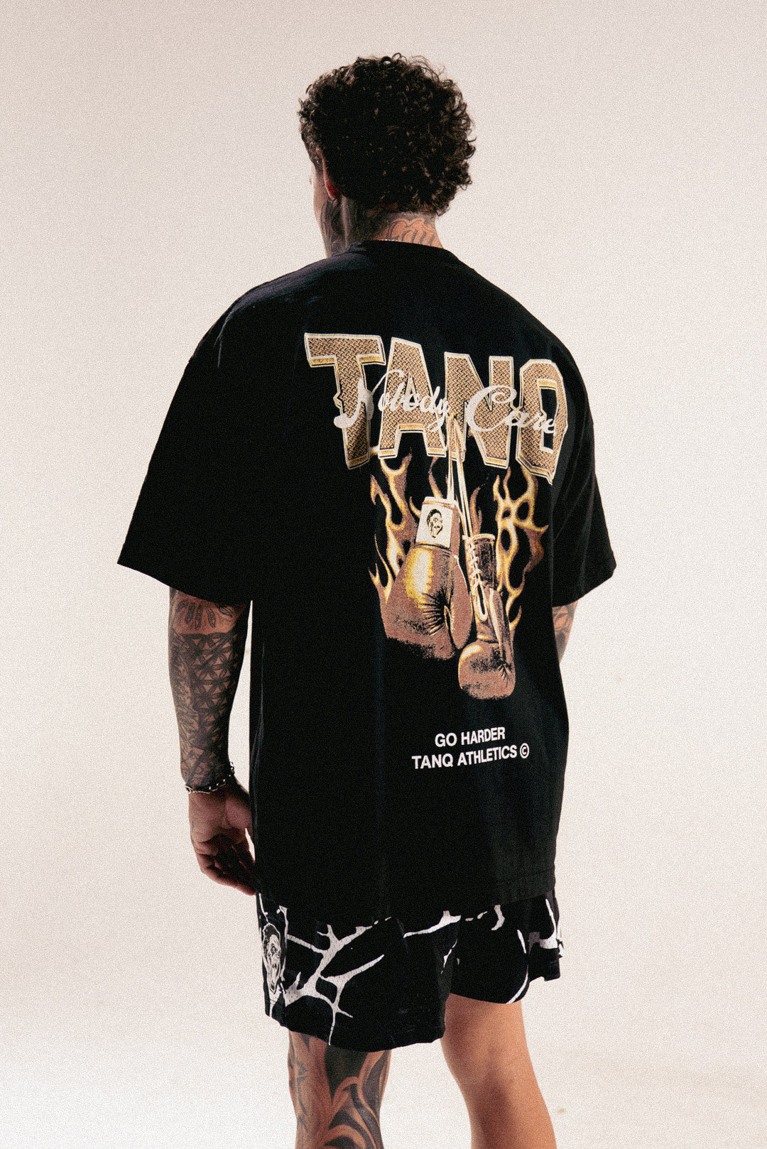 FLAMMING GLOVES TEE