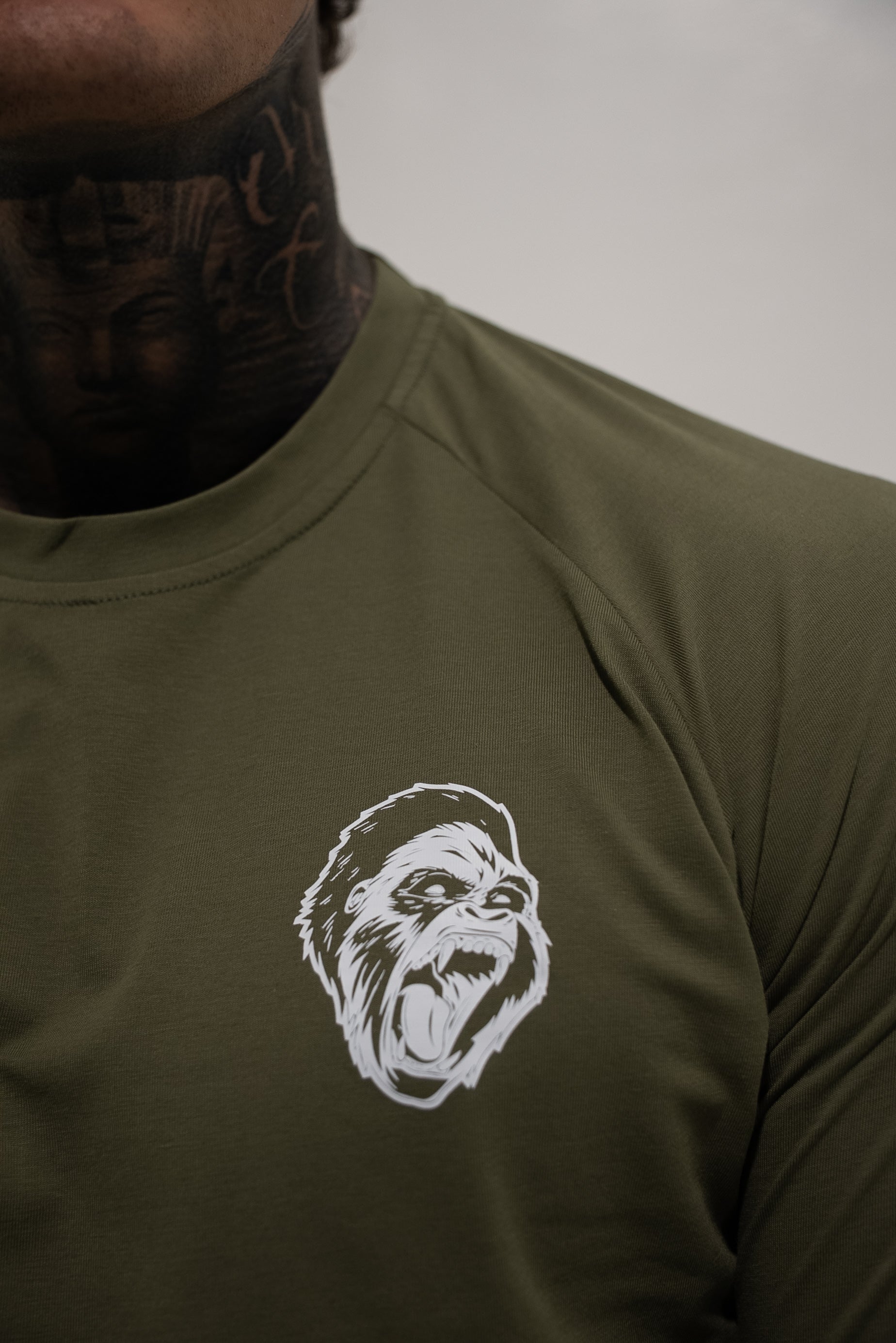 TANQ PRO PERFORMANCE TEE OLIVE GREEN