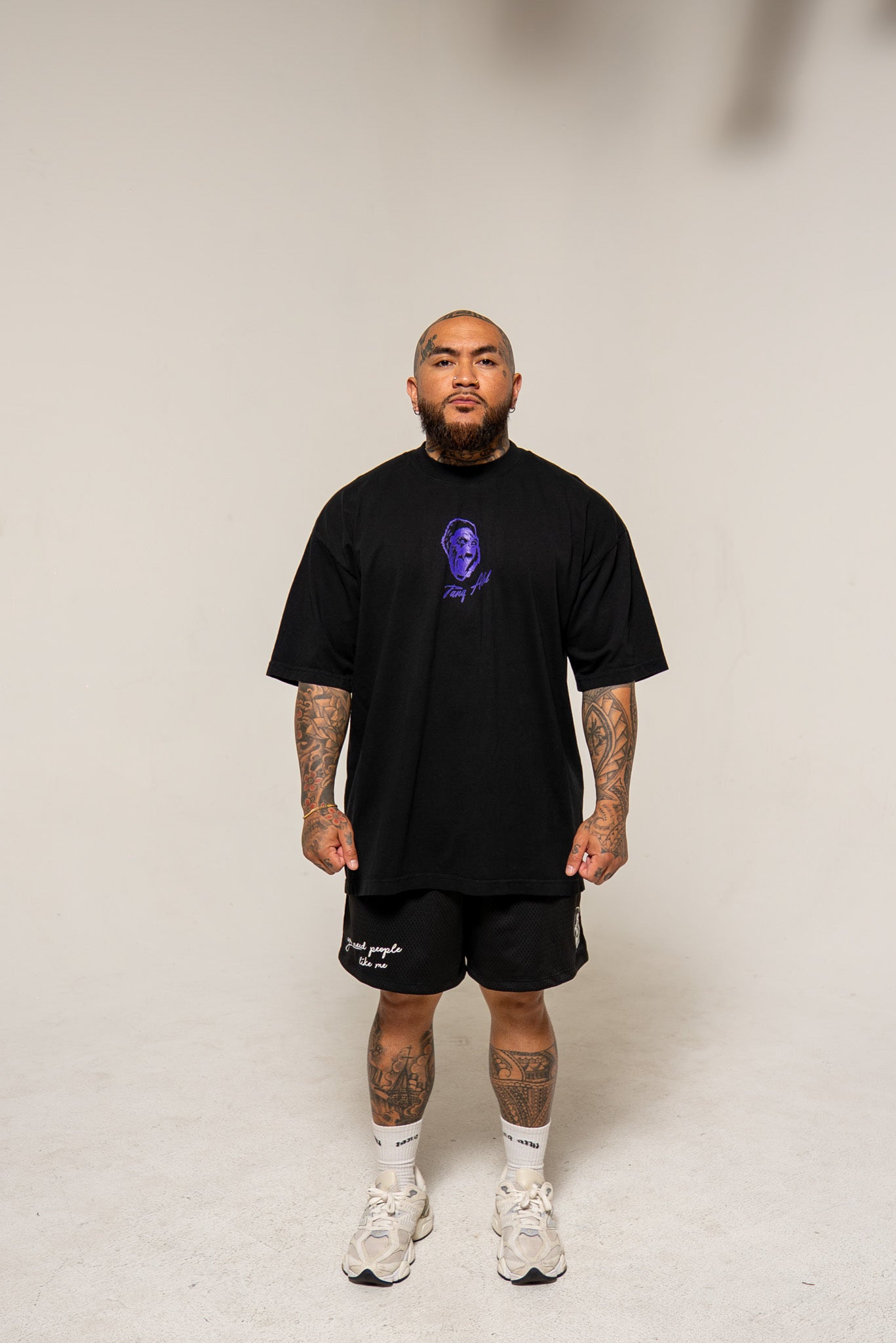 Different Path Tee Black