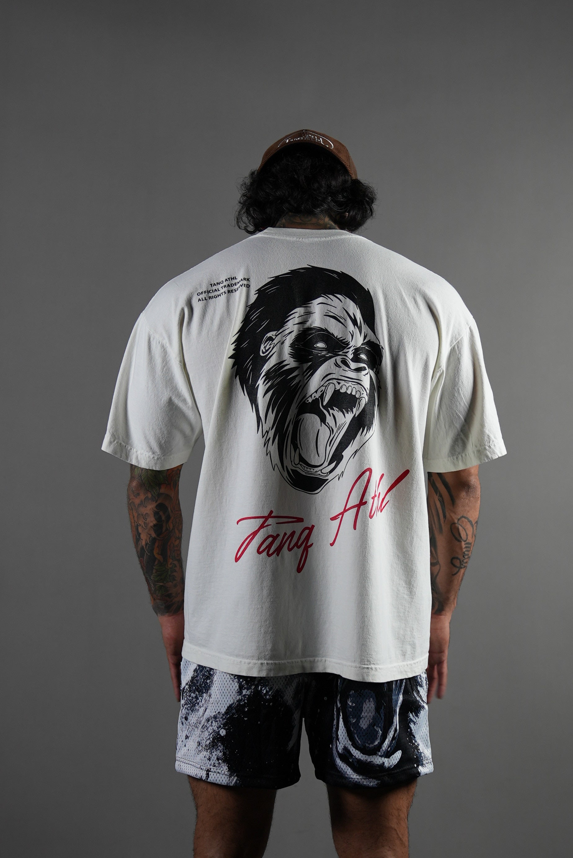 Classic Gorilla Tee Off White/Black/Red